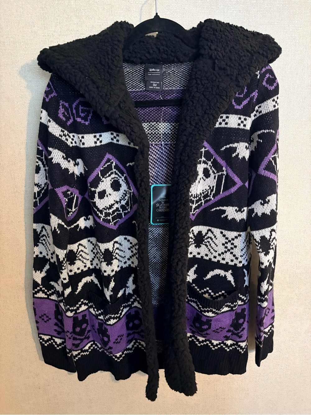 Disney Hot Topic Women's The Nightmare Before Christmas Sherpa-Lined Cardigan